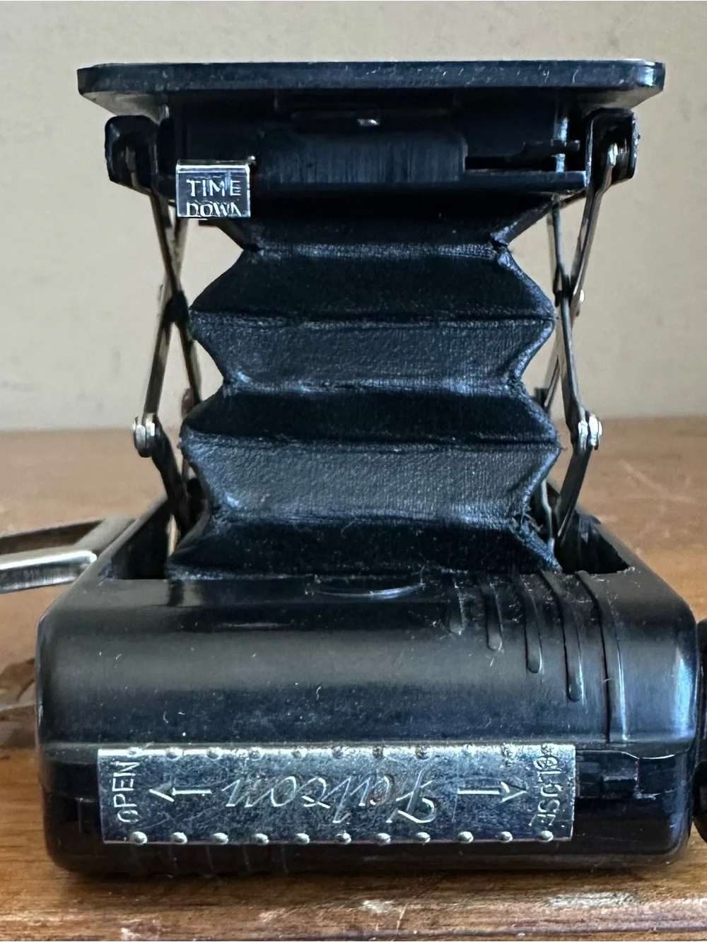 Vintage Falcon Junior Model Bakelite Shutter Folding Compact Camera USA
